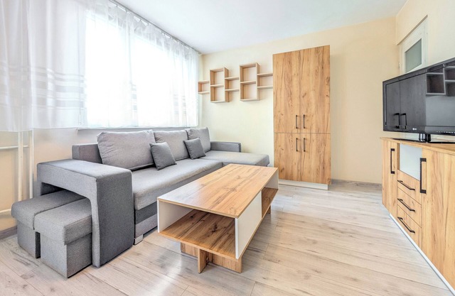 Lubuska Comfy Wooden Studio