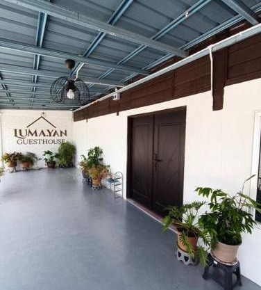 Lumayan Guesthouse, Pantai Murni