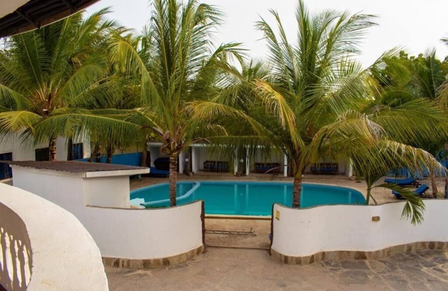 Lux Suites Diani Holiday Villas