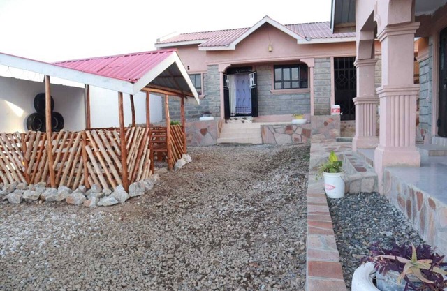 Lux Suites Mara Holiday Homes