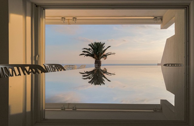 Luxurious Beachfront Villa Maira