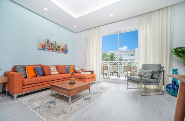 Luxury 1 bed apartment near Seven Mile Beach at The Grove - Villa Island Life