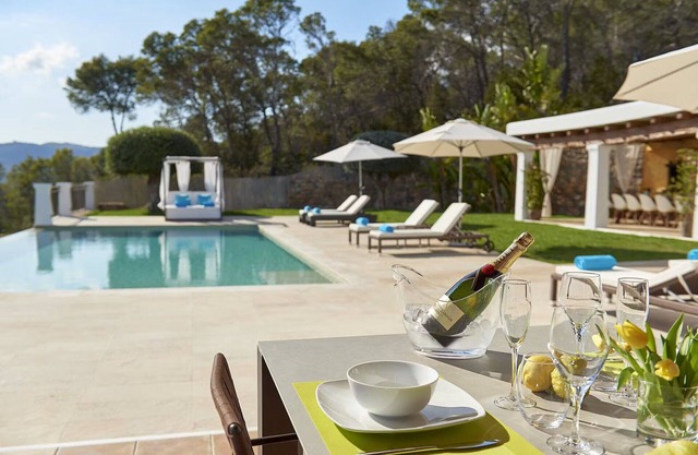 Luxury 5BR Villa with Stunning Views, Ibiza Villa 1311