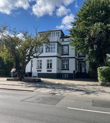 Luxury appartment in the embassy-area in Hellerup