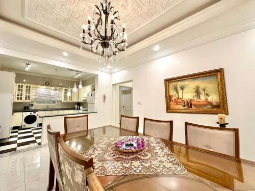 Luxury Arrwadah apartment - Jeddah