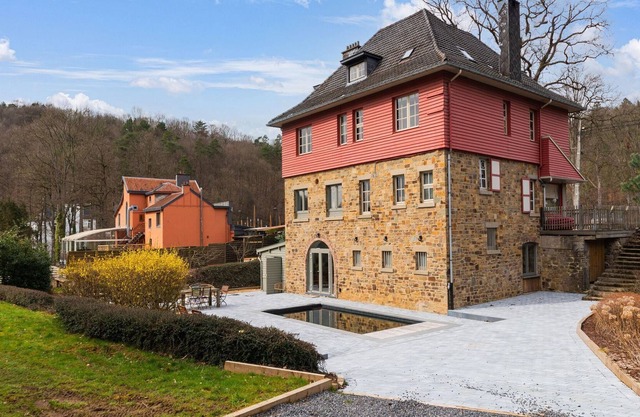 Luxury chalet in Jalhay with private sauna