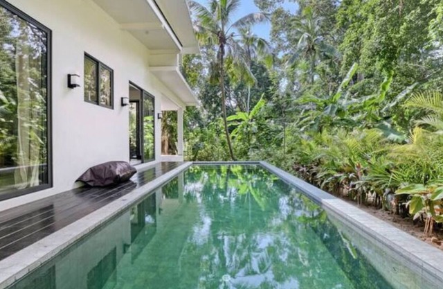 Luxury Jungle 3BR Pool Villa