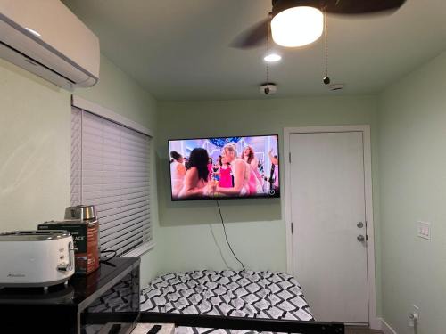 Macau Studio-Guesthouse by Sac State and UCDMC