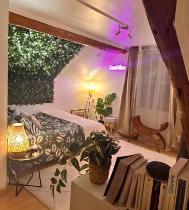 Magical studio, good vibes