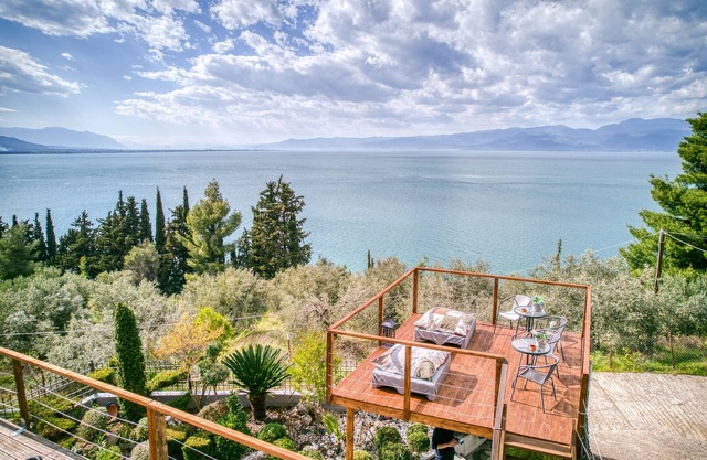 Magical View Studios 1 Asproneri, Kamena Vourla