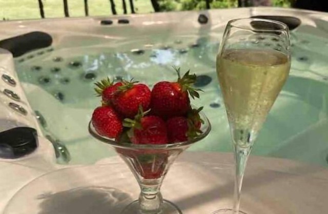 Maison Avec SPA et Piscine Golf de Souillac