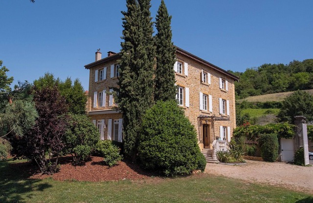 Maison Bourgeoise Cœur Village Pierres Dorées