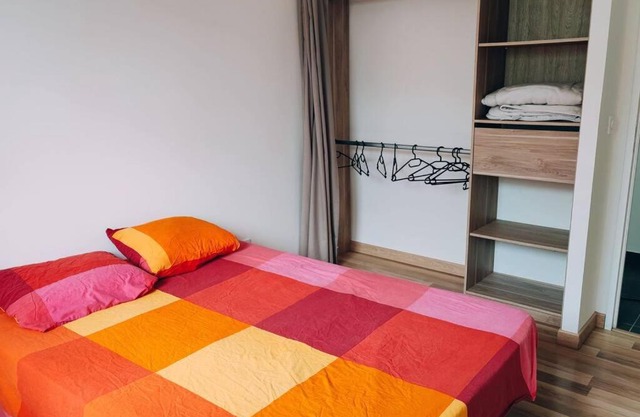 Maison familiale recente avec terrasse & jardin