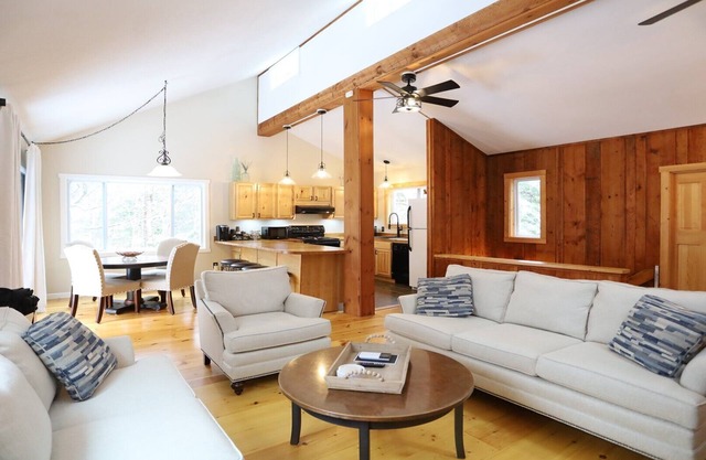 Make this private updated Waterville Estates Home your next family vacation! (BV146E)