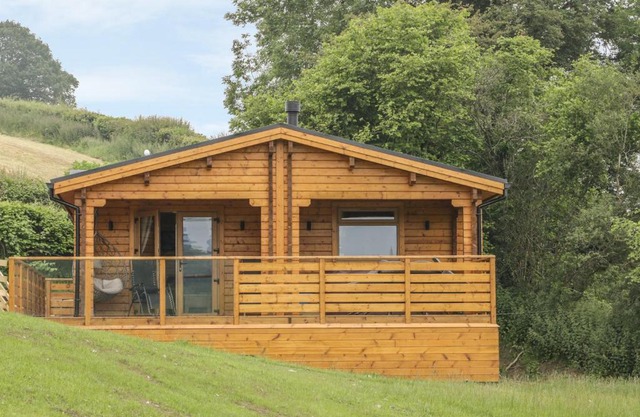 Manor Farm Lodges - Red Kite Lodge