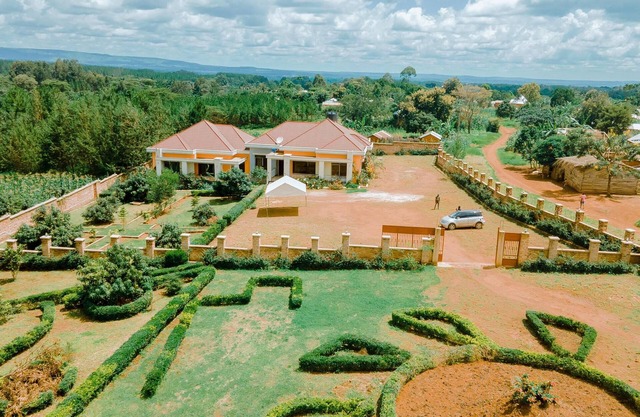 MARK-A VACATION HOME