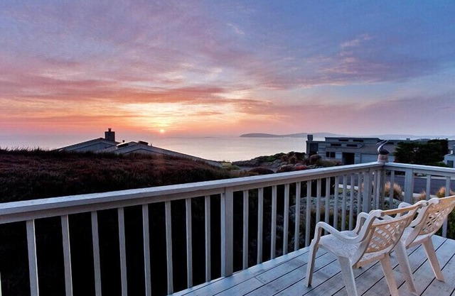 Mary's Place - Great family home, beautiful views of Bodega Head.