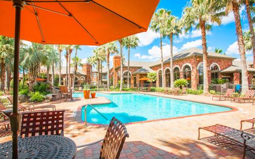 MedCenter Luxe Suites - Upscale Vacation Apartments Near Houston Medical Center