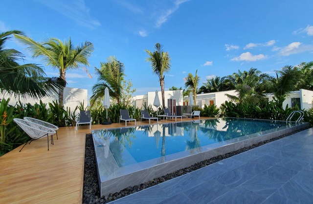 Meet Boutique Resort