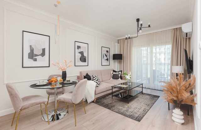 Mennica Residence 213 | Prestige | A/C | Warsaw