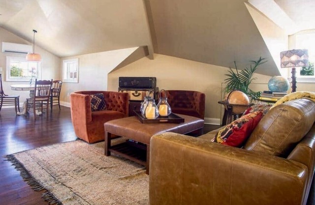 "Meteor": River View Penthouse in Downtown Mystic