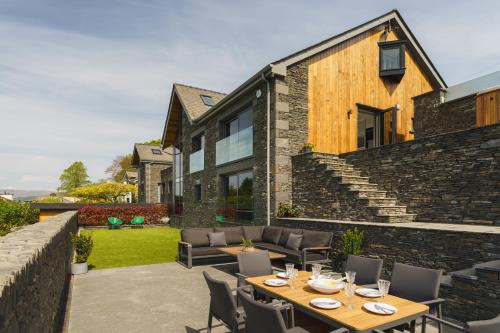 Midways, Stunning Retreat in the Heart of Bowness