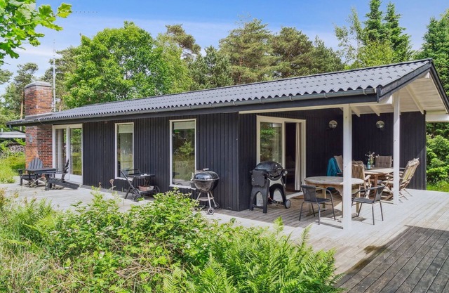 "Mirzə" - 250m from the sea by Interhome