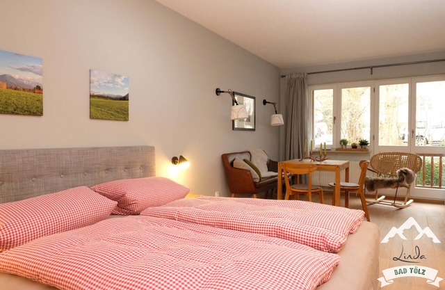 Modern 1 room apartment at the spa park, completely renovated in 2016, WLAN!