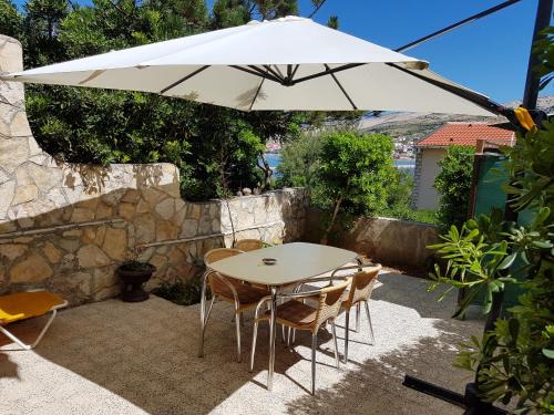 Modern apartment with sea view in Pag, 40 sqm