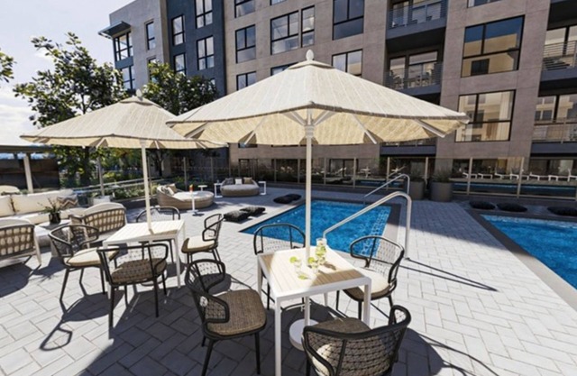 Modern Avelle 2BR Condo – Family Friendly Retreat