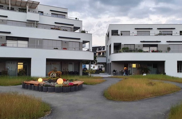 Modern, barrier-free apartment with garden access and terrace