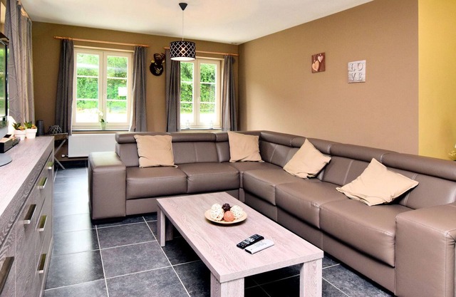 Modern Holiday Home in Hastiere near Forest