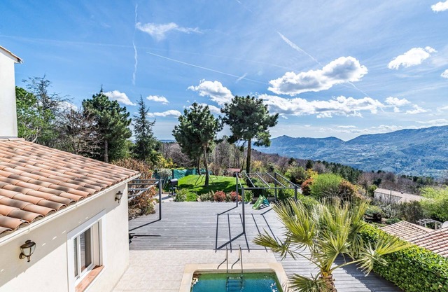 Modern house with exceptional view