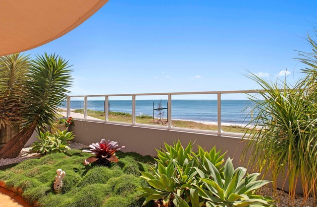 "Mon Plaisir 5" - Redcliffe Q 4020