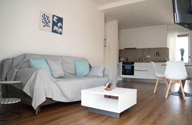 Naiads Nest - The Comfort Lux