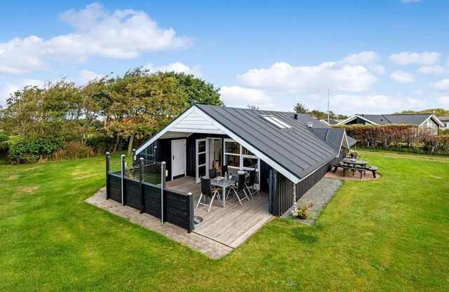 "Naninja" - 300m to the fjord by Interhome