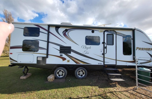 Nayeli Too Family RV-Family-Private Bathroom-Garde