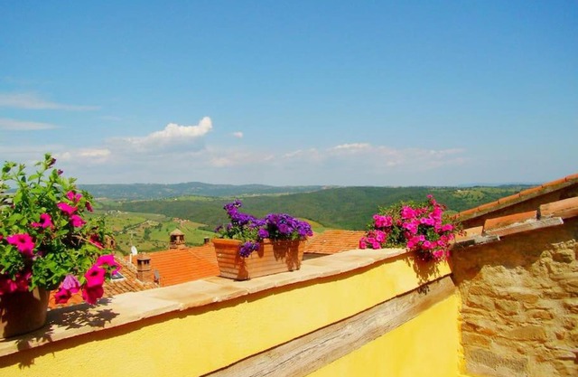Near the sea big panoramic house 2 terraces in lovely village