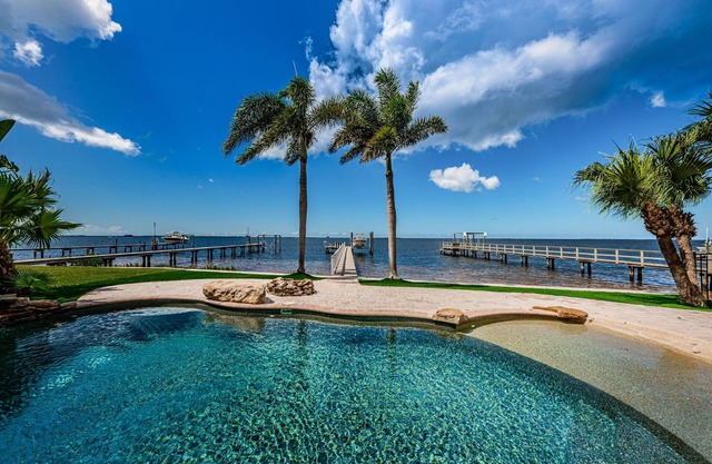 NEW Fully renovated Gulf front home w/private resort style pool, outdoor kitchen