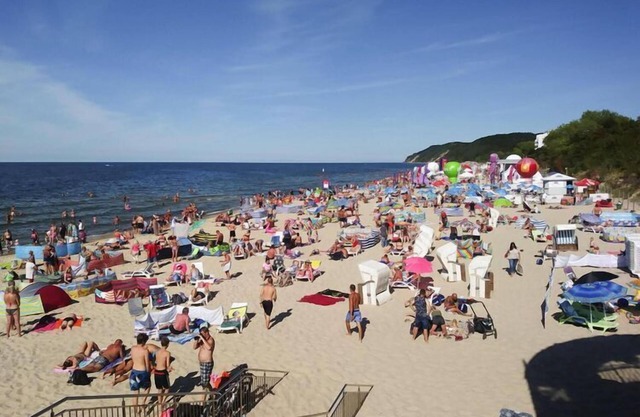 New houses available near the sea in Dziwnówek.