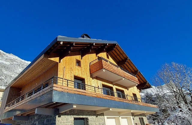 New Spacious Appart. Incredible view of Mt Blanc