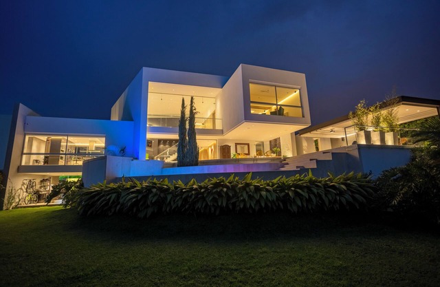 Next-Level Luxury Pereira House + Pool & Cinema