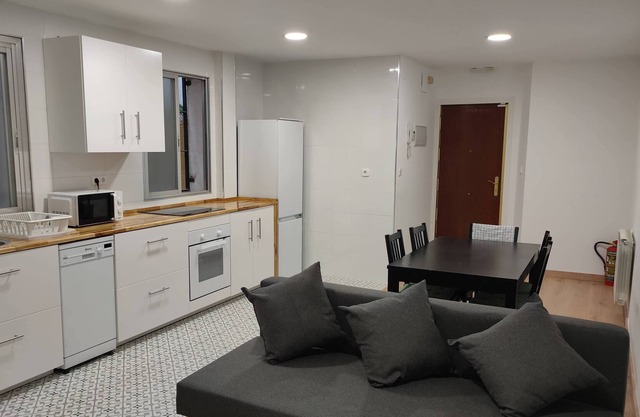 Nice and well-connected flat in Madrid