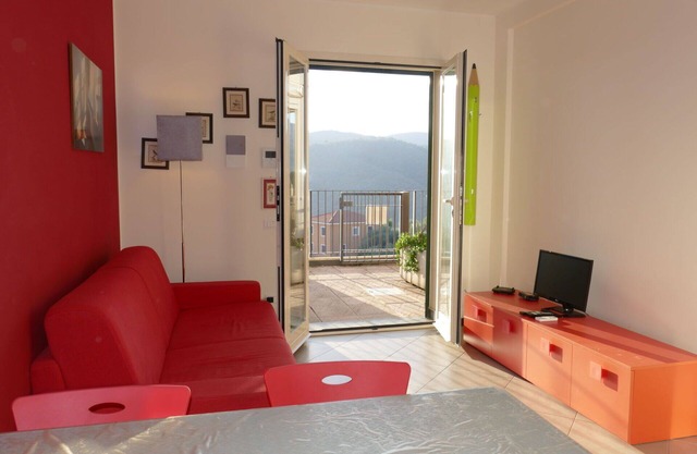 Nice apartment for 4 guests with A/C, WIFI, pool, TV and balcony