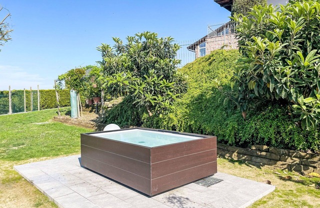 Nice apartment for 6 people with pool, WIFI, A/C, TV, terrace, pets allowed and panoramic view