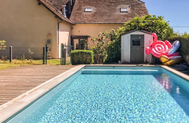 Nice Home In Jumilhac-Le Grand