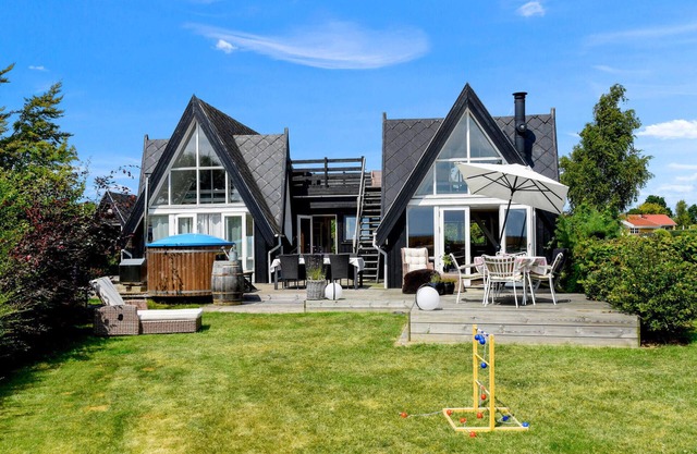 Nice home in Sydals with WiFi