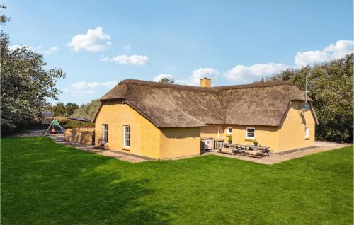 Nice Home In Ulfborg With Sauna