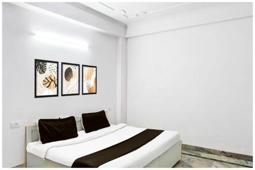 NOIDA HOTEL Maharaja # Near The Great India Place Theme Park and Metro Station - Free Parking And Wi-fi Facilities - A Premium Hotel In Noida