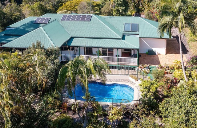 Noosa Hinterland Haven - Bring the dogs & the boat